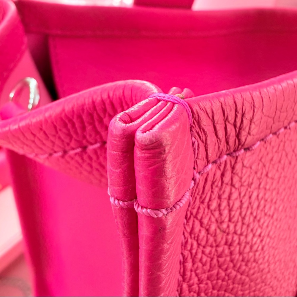 Marc Jacobs Hot Pink Leather Medium Tote Bag - Picture 6 of 8